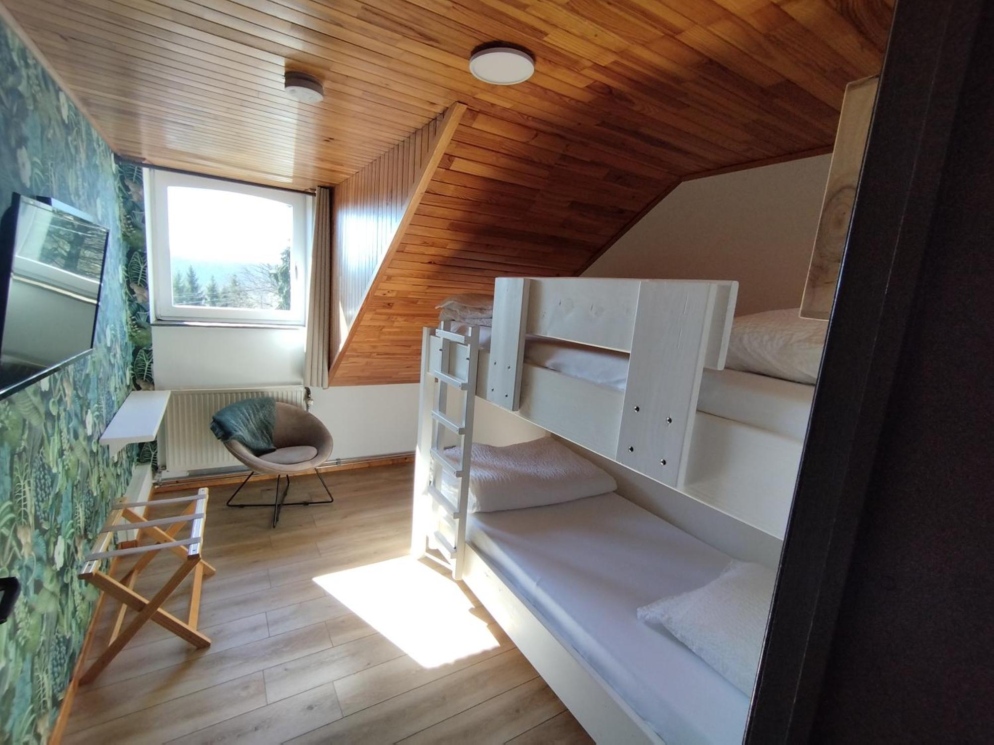 Au Louis D'Or, Gite Pour 6 Personnes , Lierneux Экстерьер фото